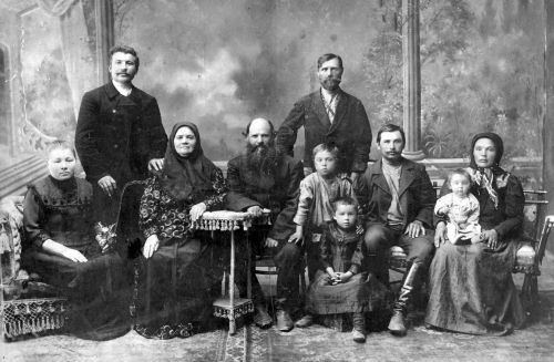 Купеческая семья